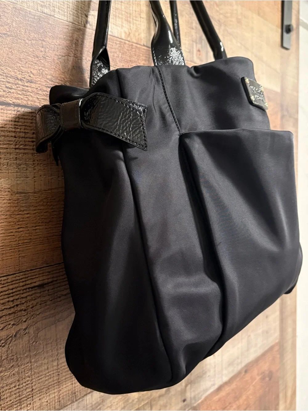 Kate Spade New York Lawrenceville Slim Kenny Tote Black Nylon Patent Leather Bow